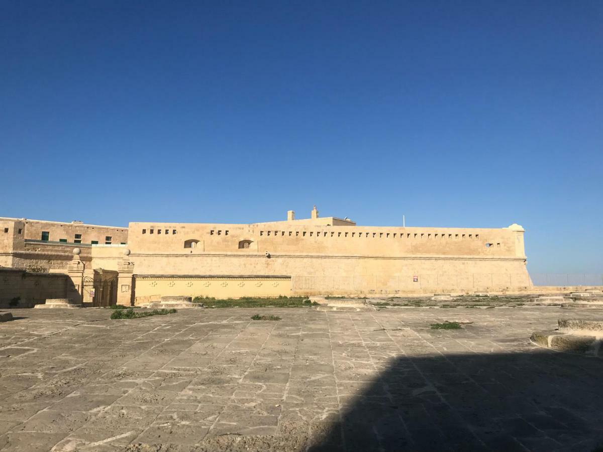 St. Elmo Apartments Valletta Exterior foto